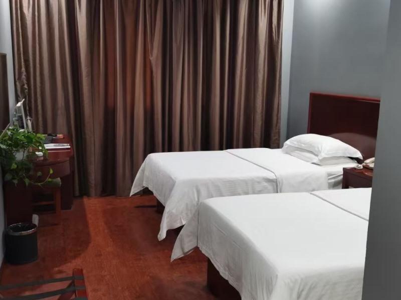 Greentree Inn Henan Hebi Hengshan Road Business Hotel Bagian luar foto