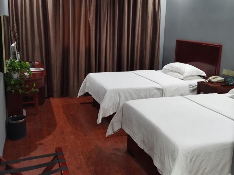 Greentree Inn Henan Hebi Hengshan Road Business Hotel Bagian luar foto