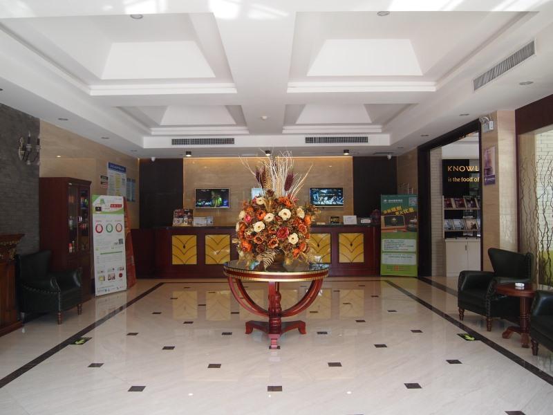 Greentree Inn Henan Hebi Hengshan Road Business Hotel Bagian luar foto