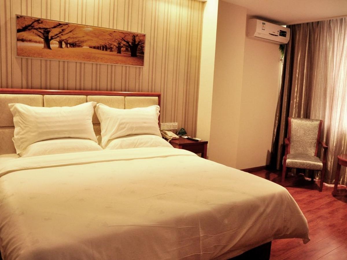 Greentree Inn Henan Hebi Hengshan Road Business Hotel Bagian luar foto